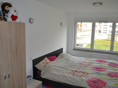 Logement équipé d'un lit double (et pas de deux lits simples comme indiqué parfois).